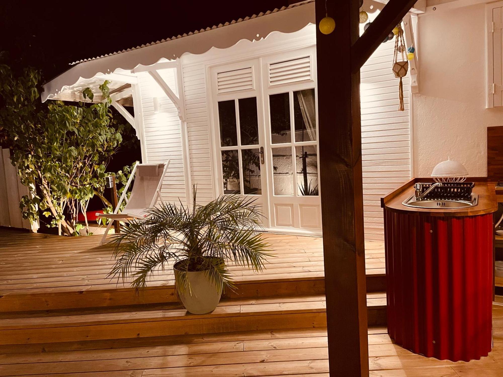 Les Coulirooms - Suite Avec Jacuzzi Et Grande Terrasse Sainte-Anne  Esterno foto